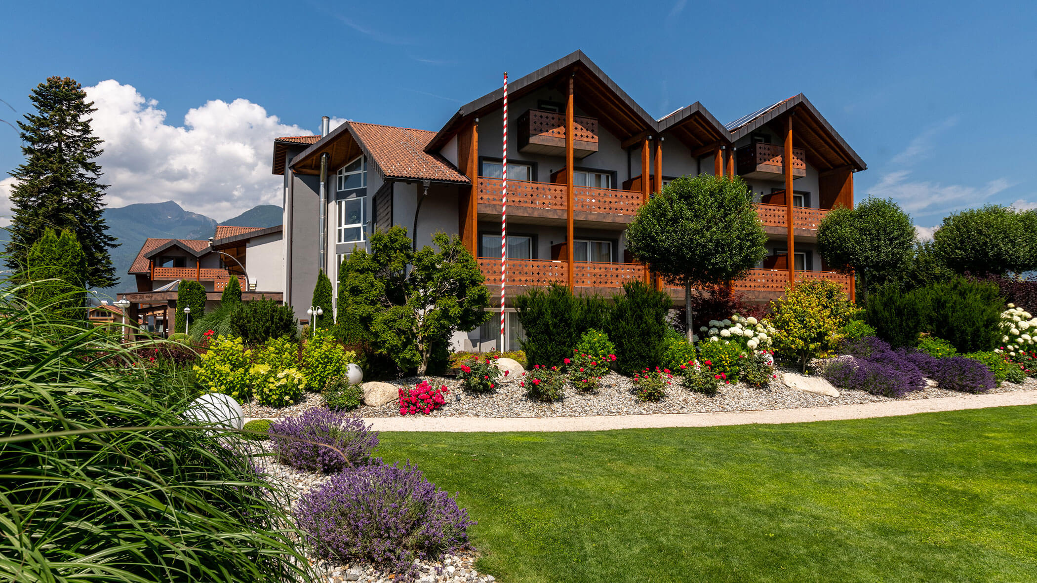 Hotel Sun vista esterna in autunno 