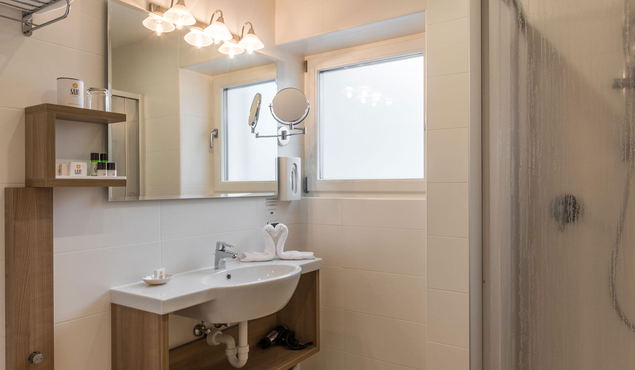 Einzelzimmer Confort Gala - Innenansicht - Bad - Hotel Sun